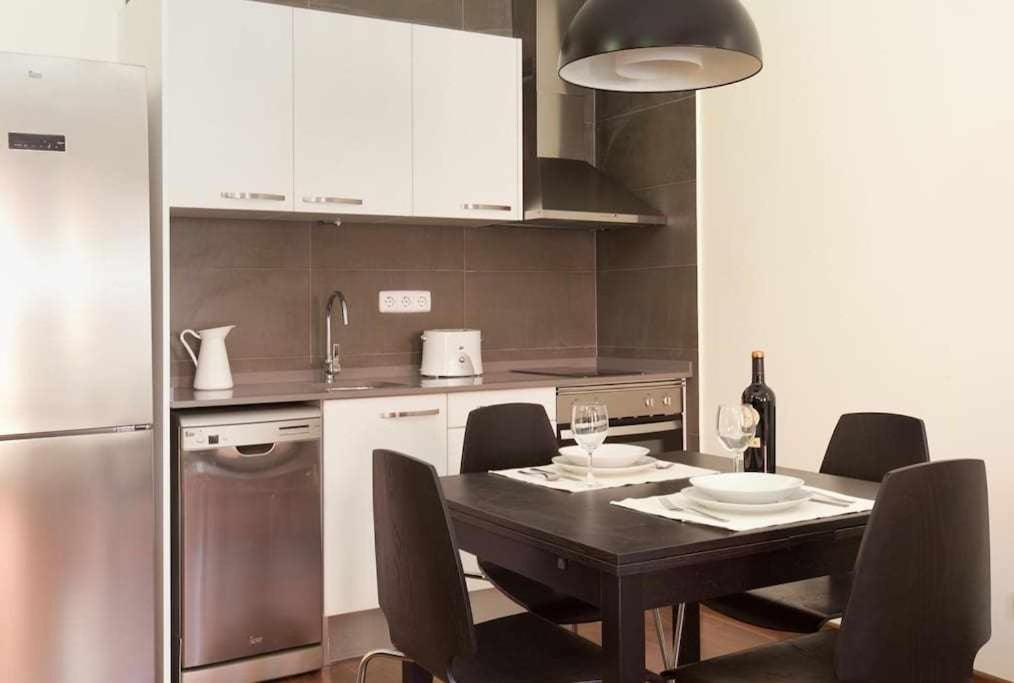 Apart Centrico Con Terraza En Gracia Barcelona Zewnętrze zdjęcie